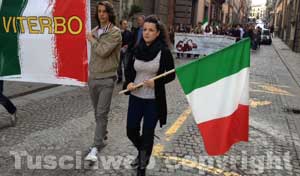 L'assessore Frontini in corteo con i ragazzi