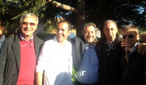 Battistoni festeggia con Sergio Caci