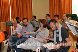 Le prove degli attori dell'Elisir
