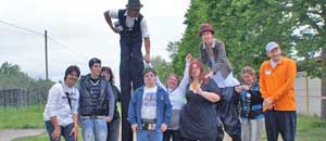 I trampolieri con un gruppo di “Amici di Galiana”