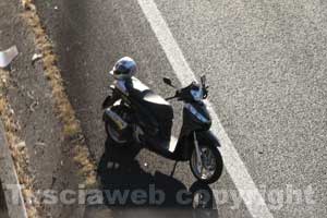 16enni in motorino in due, adesso si può