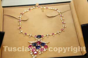 Il collier di Bulgari indossato dal soprano Romina Casucci