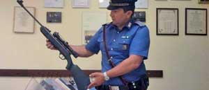 La carabina sequestrata dai carabinieri