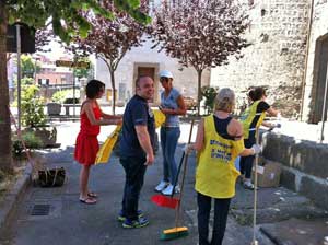 L'azione dimostrativa di Fare Verde a Bagnaia