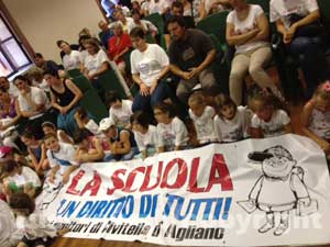 La delegazione della scuola accolta in Provincia