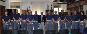 Il questore con gli agenti premiati
