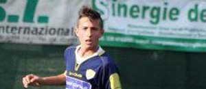 Il difensore centrale Andrea Paolelli