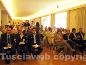 Il pubblico in sala durante l'assemblea del Pd