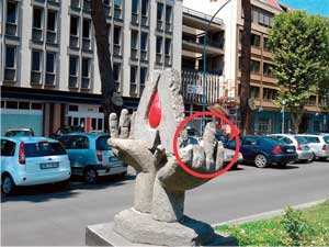 Deturpato il monumento dell'Avis 