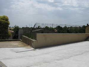 Il muro della palestra comunale