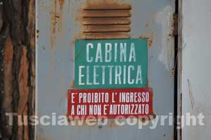 La cabina dell'Enel in cui è stato ritrovato il cadavere