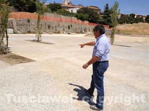 L'assessore Muroni a Valle Faul mentre illustra i progetti