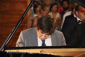 L'esibizione del maestro Ramin Bahrami