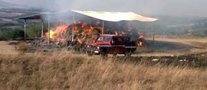Fienile in fiamme a Monte Romano