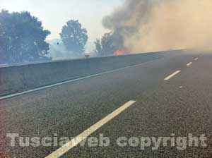 L'incendio in strada Bagni