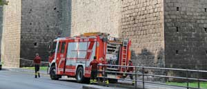 Bottiglietta sospetta a viale Raniero Capocci