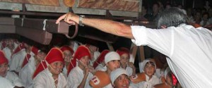 Il trasporto della minimacchina del Pilastro