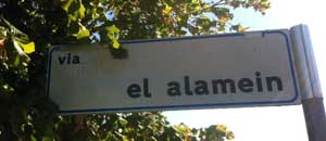 L'insegna di via El Alamein