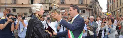 La consegna della mazza del maggiordomo