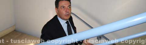 Giulio Marini all'uscita dalla procura di Viterbo