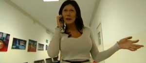 Virginia Raffaele nei panni della Minetti