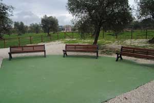 Merlani e Muroni all'area giochi a Ponte dell'Elce