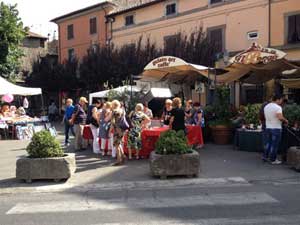 Il mercatino di Bagnaia
