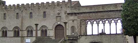 Il palazzo Papale