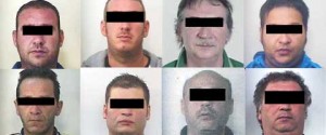 Gli otto arrestati dai carabinieri