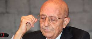 Sabino Cassese