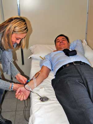 Il sindaco Marini dona il sangue