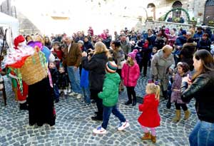 La befana e babbo natale