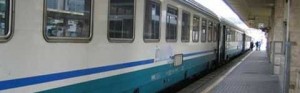 Un treno di linea