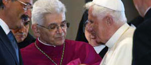 Papa Benedetto XVI a Viterbo col vescovo Chiarinelli