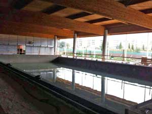 La vasca grande della piscina
