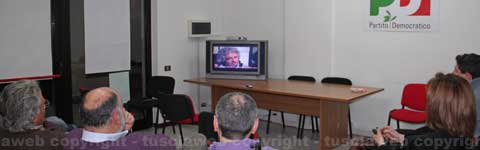 Il Pd viterbese guarda Grillo in tv