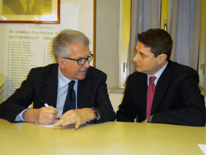 Alessandro Mazzoli con il senatore Luigi Zanda