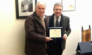Il presidente Meroi con Gabriele Pesci
