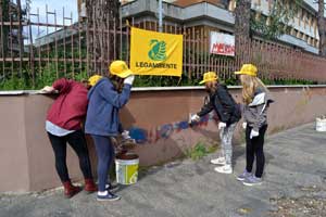Operazione Scuole pulite di Legambiente