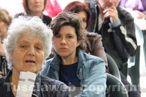 Raffaella Valeri all'incontro di Solidarietà Cittadina