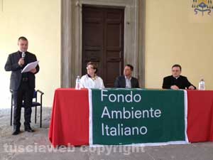 La conferenza di presentazione 