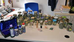 La droga sequestra a casa del 25enne