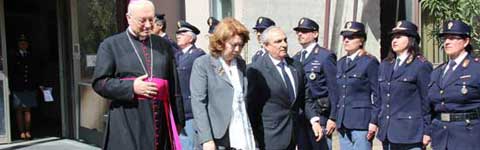 Il vescovo Lino Funagalli, il prefetto Antonella Scolamiero, il questore Gianfranco Urti
