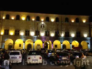 Piazza del Plebiscito invasa dalle auto