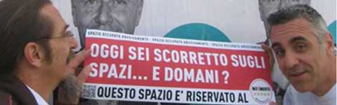 Il Movimento 5 stelle fa notare il manifesto abusivo