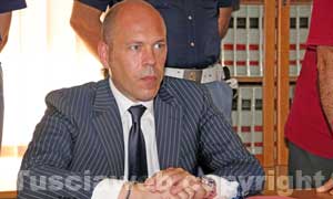 Il capo della mobile Fabio Zampaglione