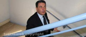 Giulio Marini esce dalla procura dopo l'interrogatorio