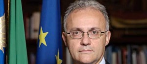 Il ministro della Difesa Mario Mauro