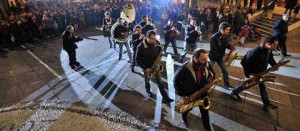 Fantomatik orchestra marching band