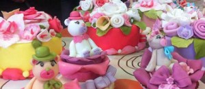 Alcuni dolci realizzati con la tecnica del cake disign